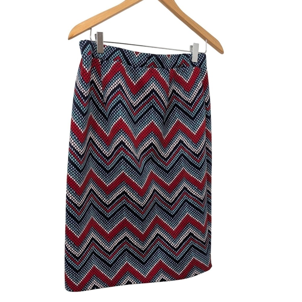 Cato Women's CHEVRON PATTERN SKIRT - SIZE M - Picture 3 of 6